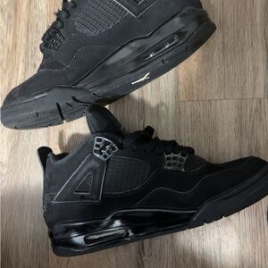 Jordan 4 blackcats